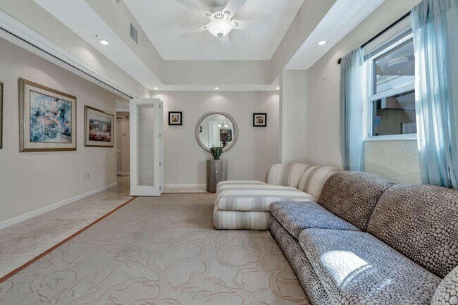 Building Photo - 1640 Presidential Way