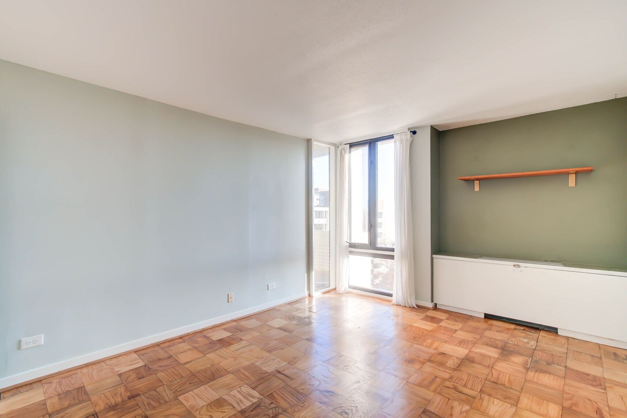 Building Photo - 490 M St SW