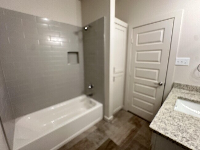 Building Photo - 1113 N 7th St