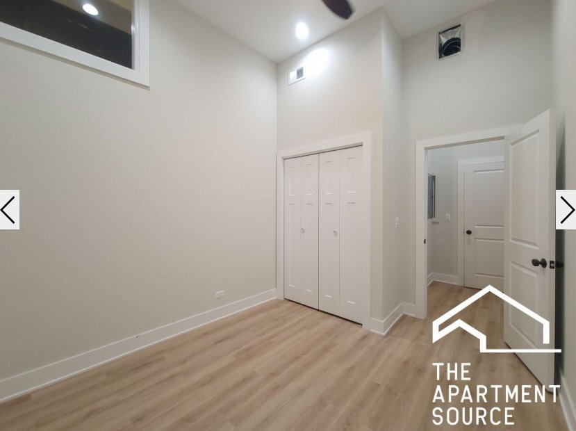 Building Photo - 3829 N Southport Ave