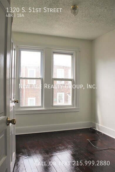 Building Photo - 1320 S 51st St