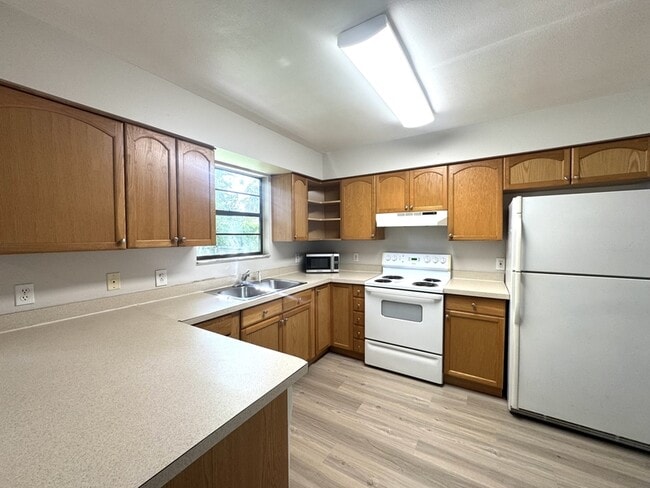 Building Photo - 3450 Harrow Ln