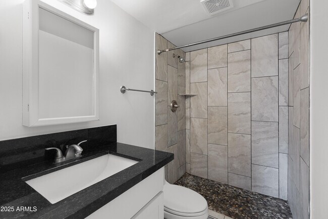 Building Photo - 4701 N 68th St