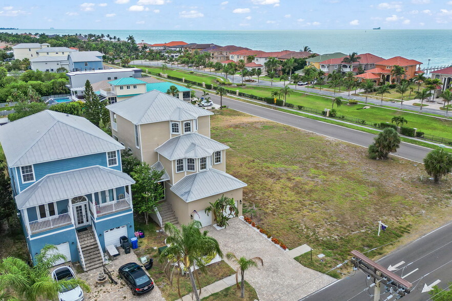 Building Photo - 1340 Apollo Beach Blvd S