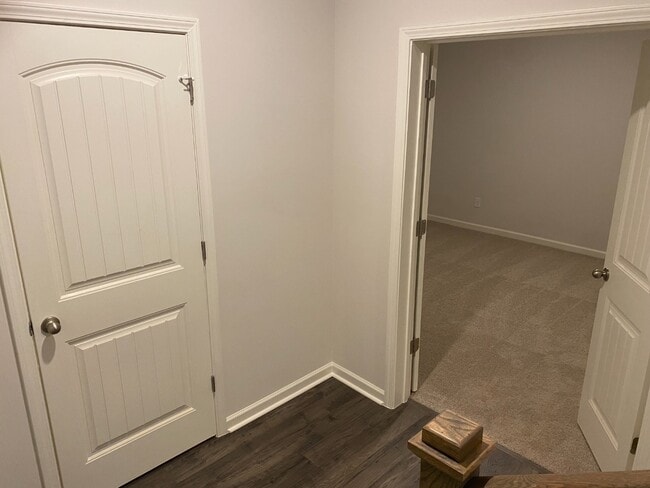 Building Photo - Modern 3-Story Townhome Near Woodstock High & Middle School