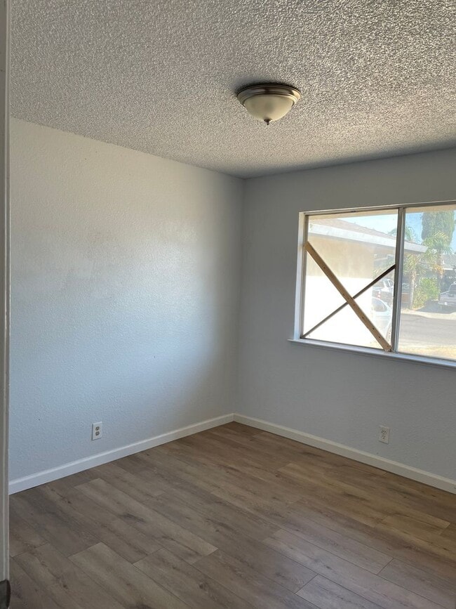 Building Photo - Move-In Ready 4 Bedroom Home!