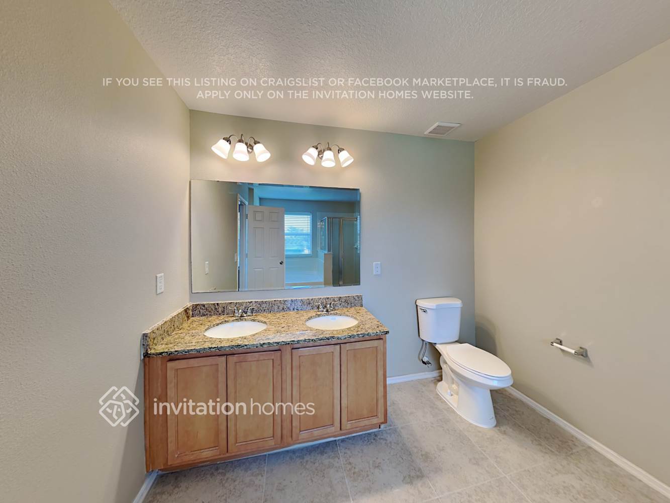 Building Photo - 1564 Strathmore Cir