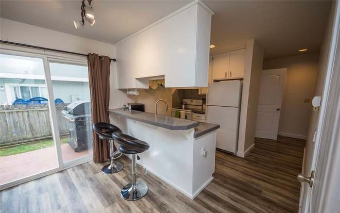 Building Photo - 2121 Xenia St