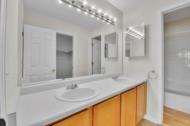 Building Photo - 1308 S Danube Way