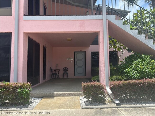 Primary Photo - 5740 Matanzas Dr