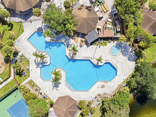 Building Photo - 6704 SW 114th Pl