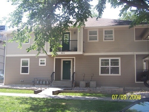 Primary Photo - 321 W Myrtle St