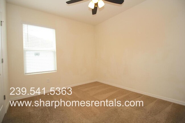 Building Photo - 709 SW 25th Ln