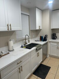 Building Photo - 66953 Buena Vista Ave