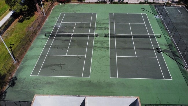 Building Photo - 4122 White Pine Ave