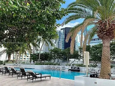 Building Photo - 1050 Brickell Ave