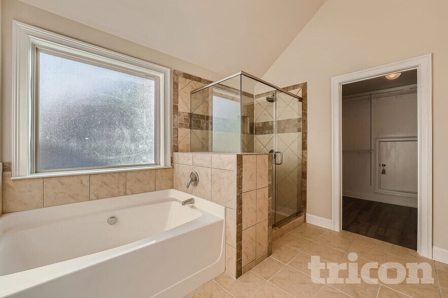 Building Photo - 296 Prescott Dr