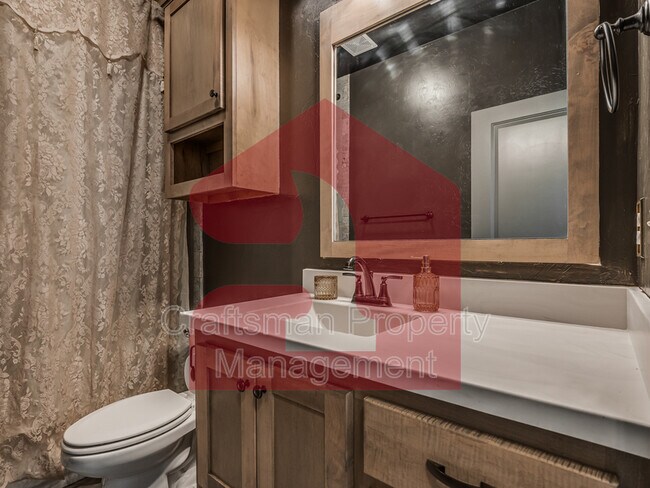 Building Photo - 9945 SW 21st St