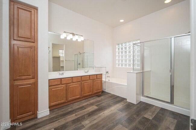 Building Photo - 20377 W Shadow St