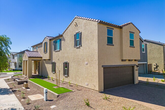 Building Photo - 26205 N 19th Ln