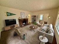Building Photo - 1/2 Off First Months Rent! 3 Bed + 2 bonus rooms in basement, 2 Bath Home NEAR CSU! Flexible leas...