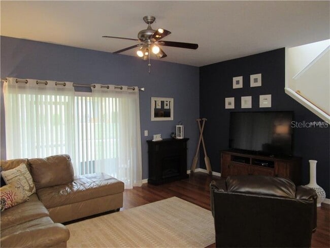 Building Photo - 1311 Twin Trees Ln