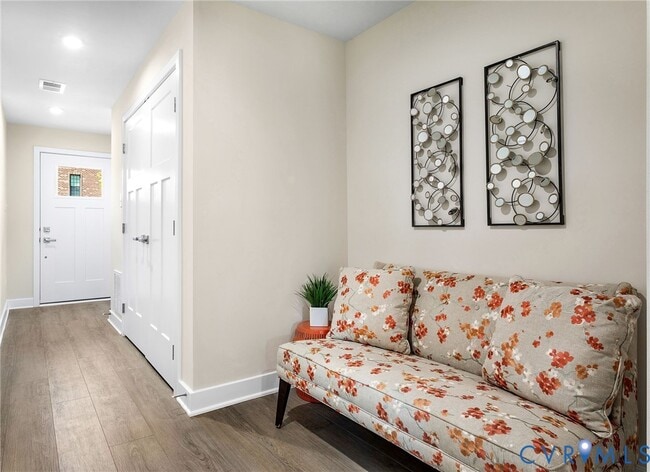 Building Photo - 1255 Lazy River Rd