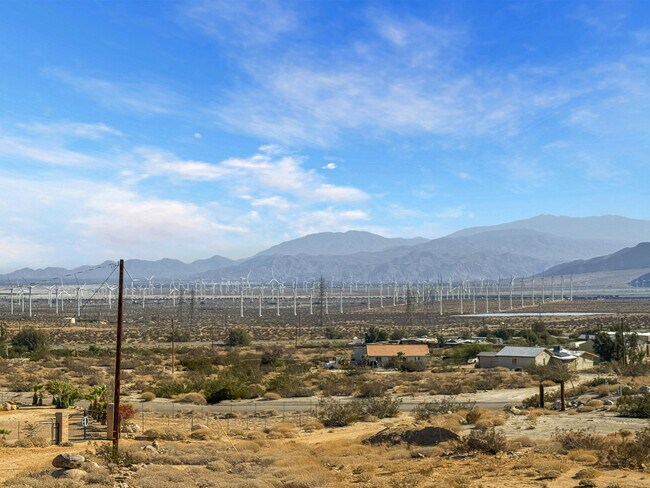 Building Photo - 60781 Painted Hills Rd
