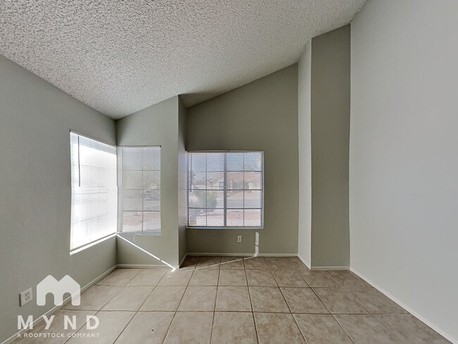 Building Photo - 2337 Danville Ct