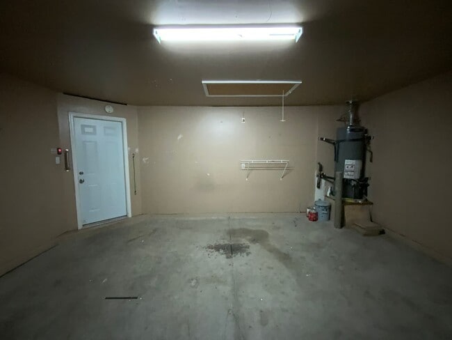 Building Photo - 2 Bedroom Single Story Home Available Near Hwy 550 NE & Paseo Del Volcan NE in Enchanted Hills Ri...