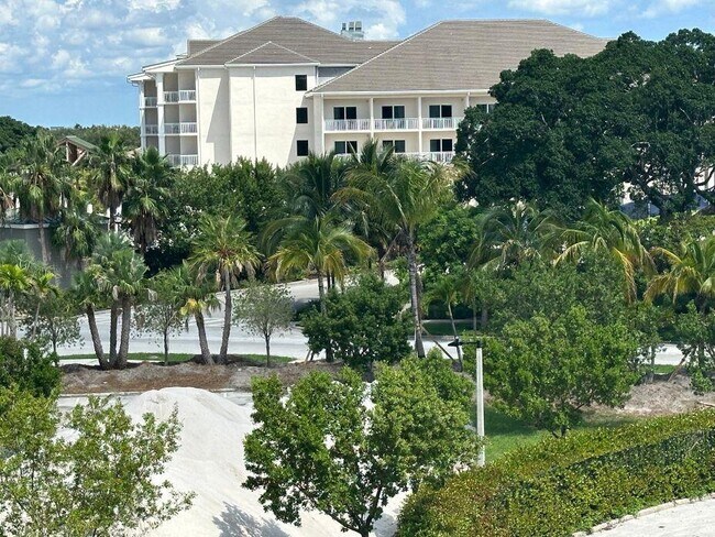 Building Photo - 2400 Presidential Way