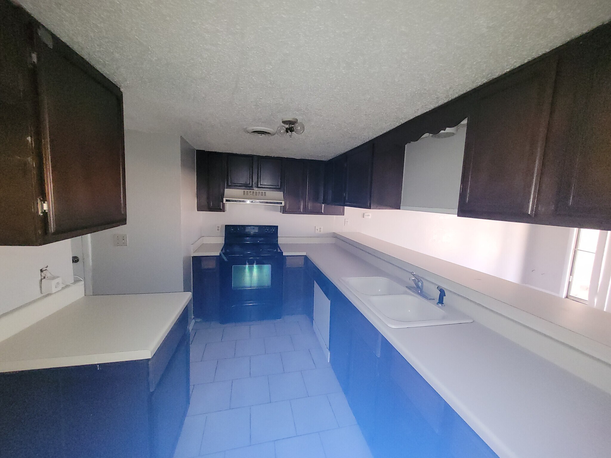 Building Photo - 7313 Edenborough Dr