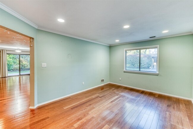 Building Photo - 39 Wimbledon Dr