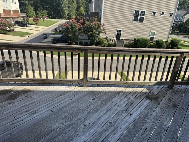 Building Photo - 3604 Hickory Neck Blvd