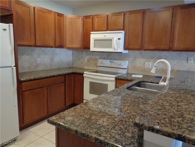 Building Photo - 12962 Elm Creek Ct