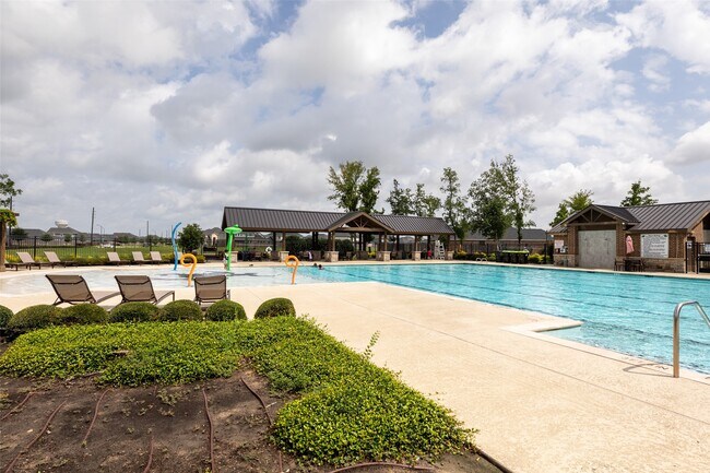 Building Photo - 31322 Conover Dr