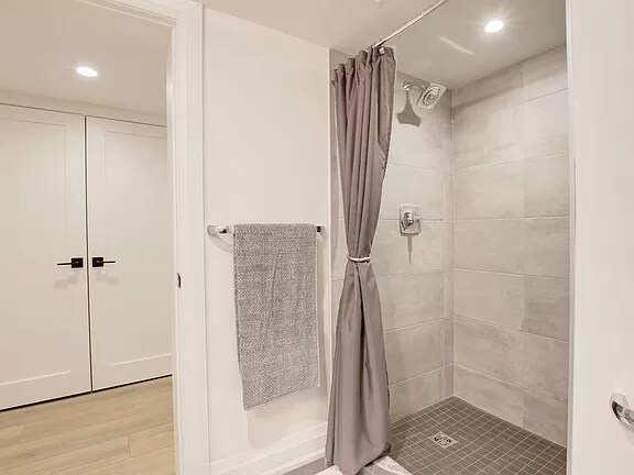 Building Photo - Austin