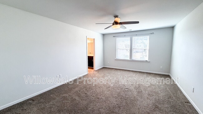 Building Photo - 993 Deaton Dr