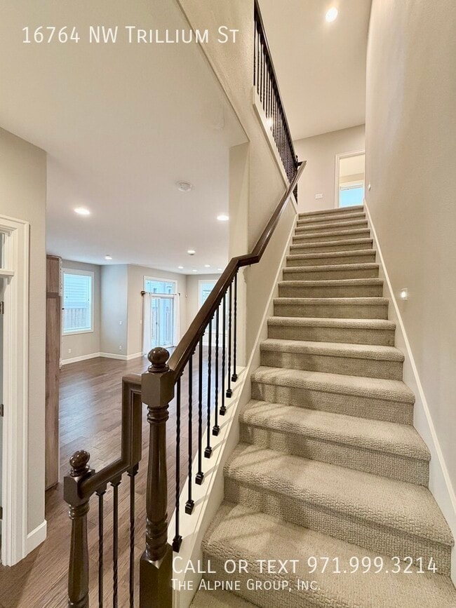 Building Photo - 16764 NW Trillium St