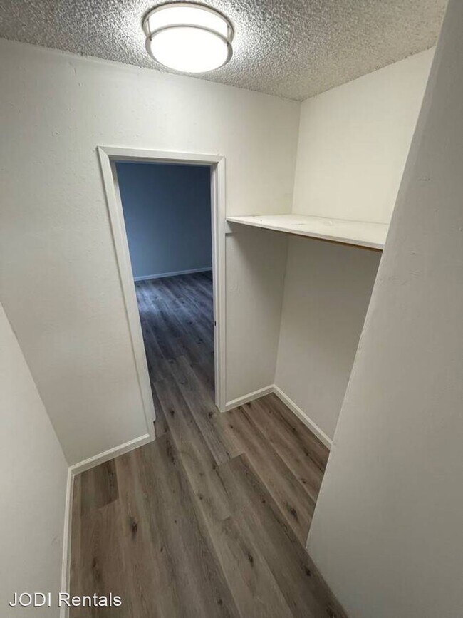 Building Photo - 1 br, 1 bath House - 380 Vallejo Drive Uni...