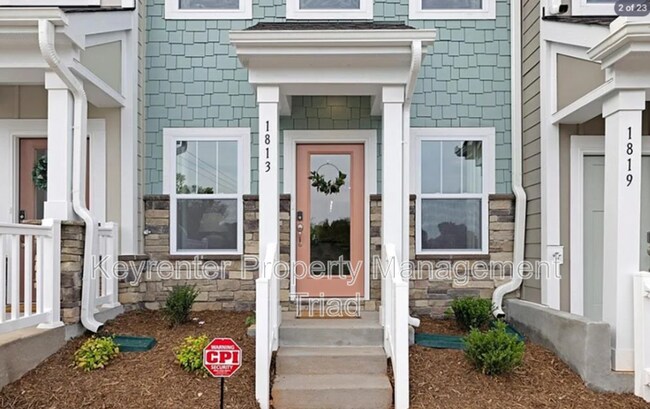 Building Photo - 1729 Granby Hts Dr
