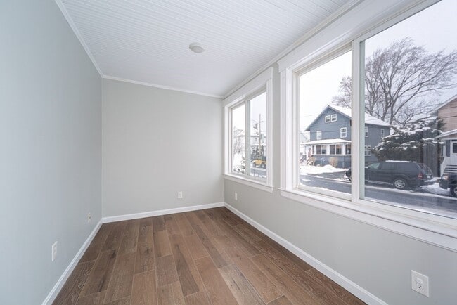 Building Photo - 15 Essex St