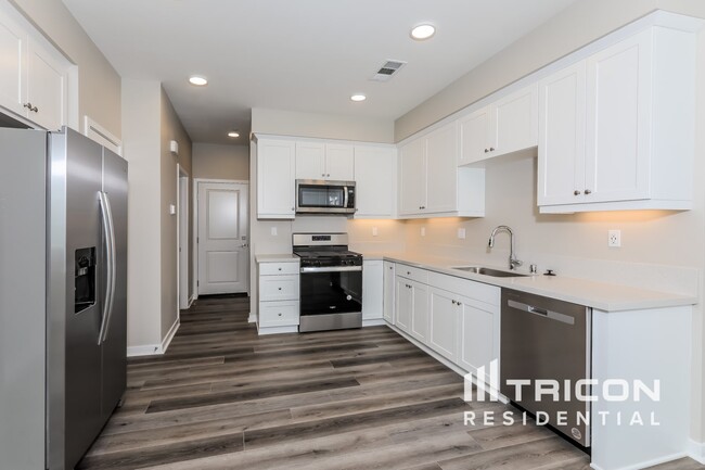 Building Photo - 24959 Vermijo Ct