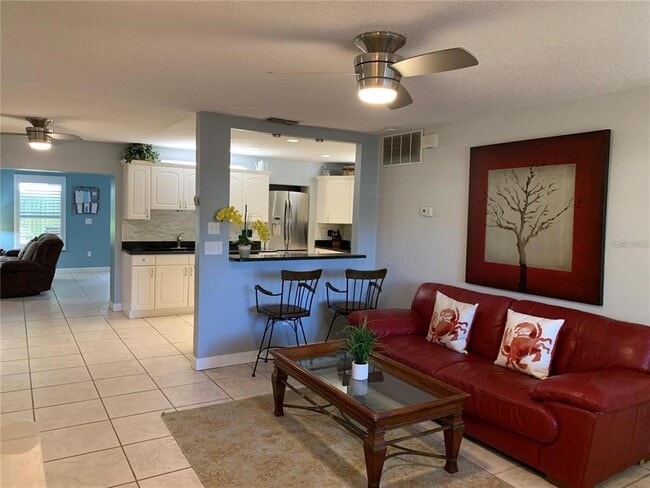 Building Photo - 6331 Gulfport Blvd S
