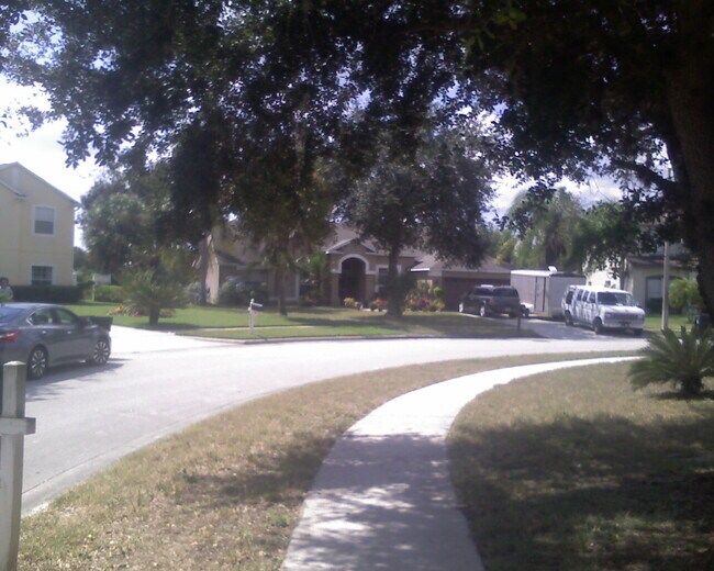 Building Photo - 2424 Cerberus Dr