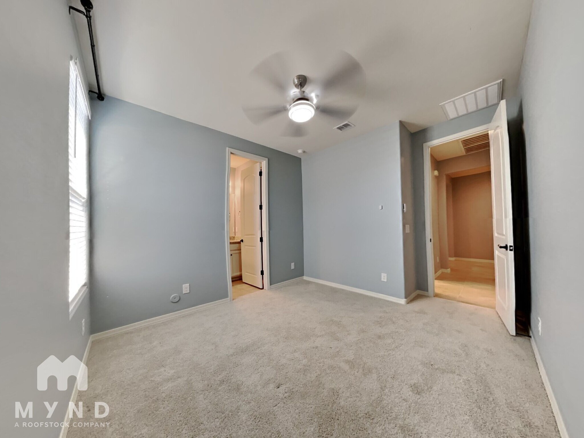 Building Photo - 24598 W Concorda Dr