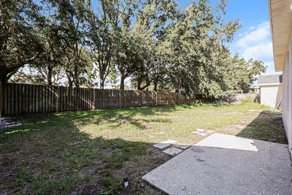 Building Photo - 7455 Oxford Garden Cir