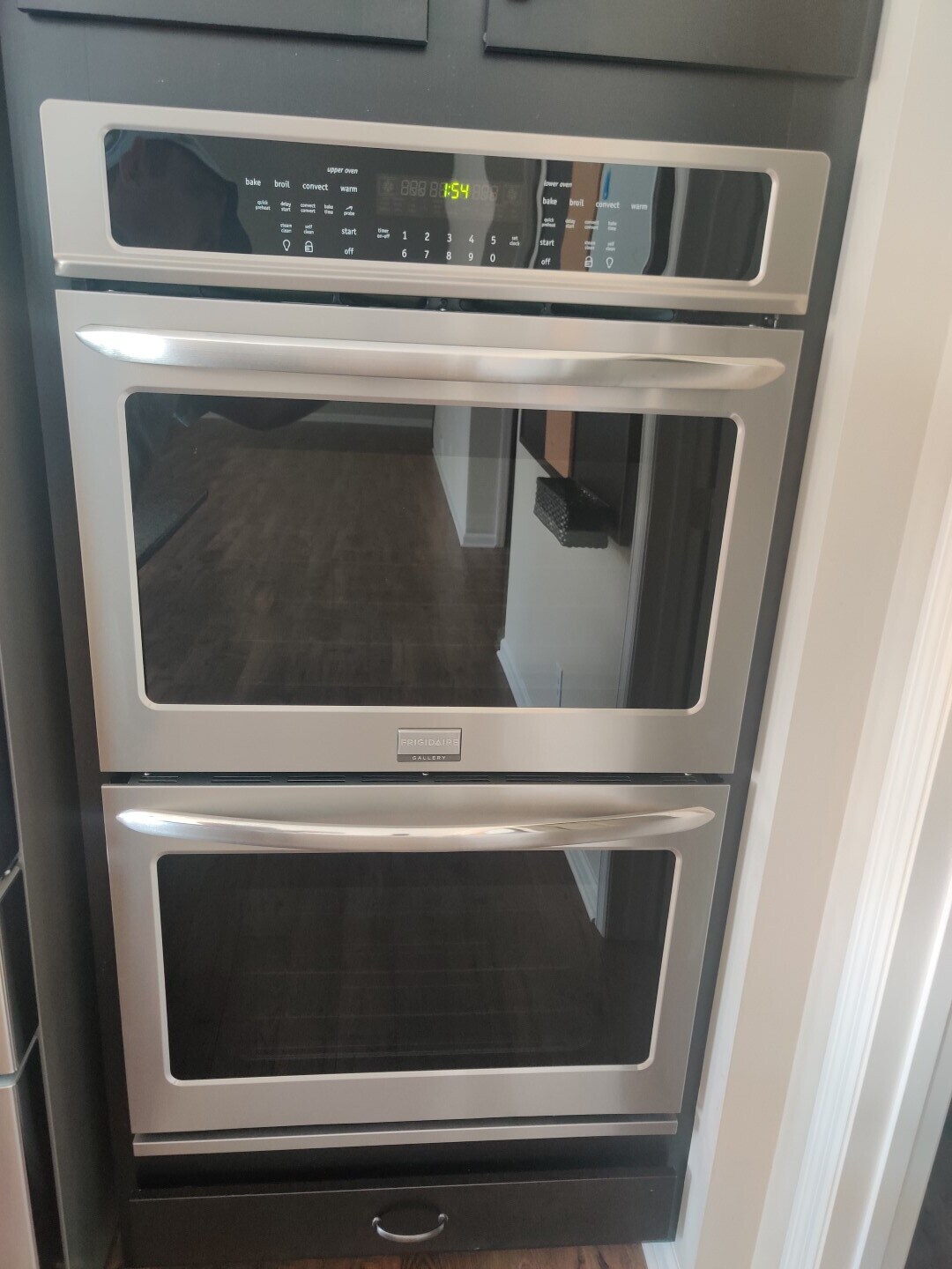 Double Wall Ovens - 3546 Kady Ave NE