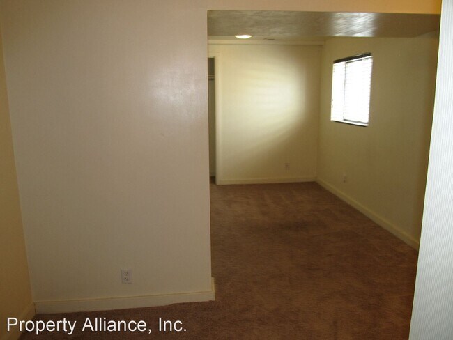 Building Photo - 5 br, 4 bath House - 115 Aspen Terrace