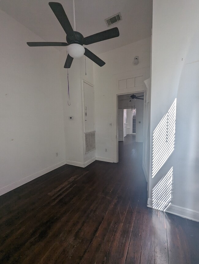 Building Photo - 1812 Washington Ave